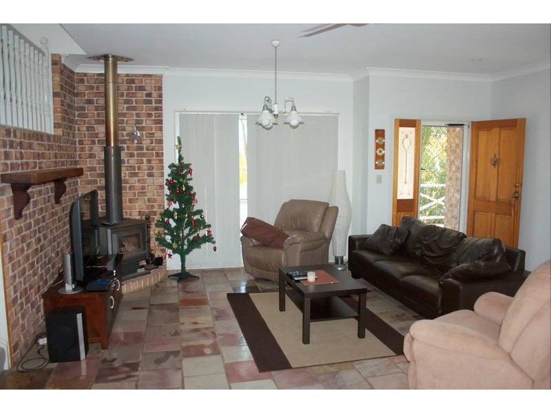 24 Andamooka Avenue, Worongary QLD 4213