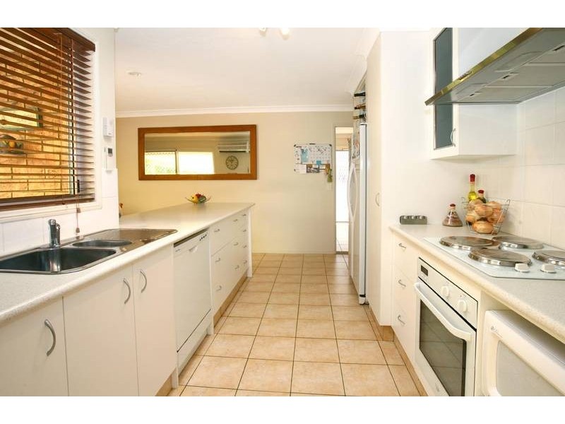185 Dugandan Street, Nerang QLD 4211