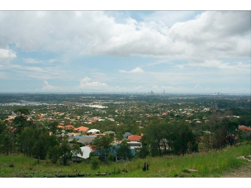 26 Chevron Rise, Highland Park QLD 4211