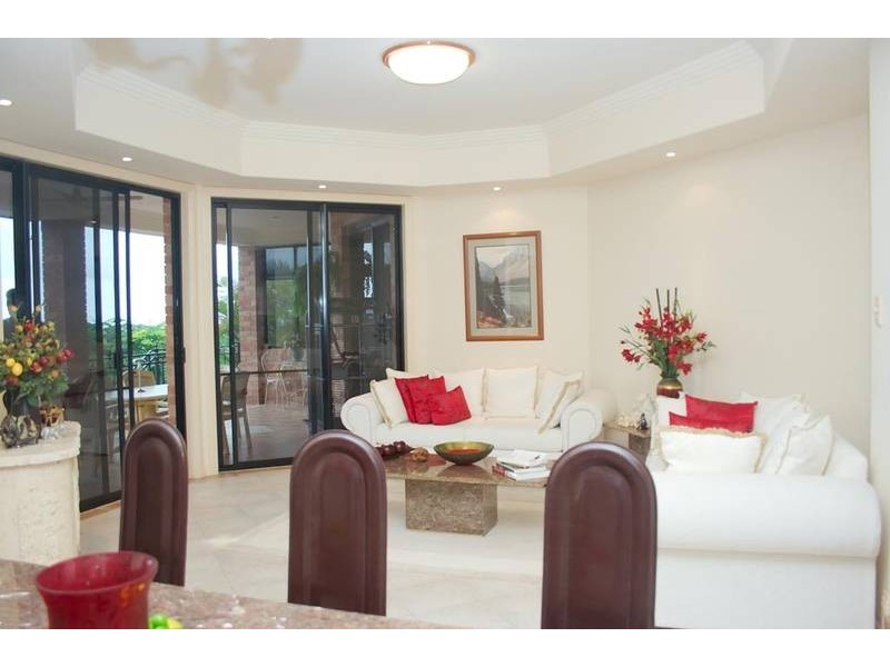 Highland Park QLD 4211