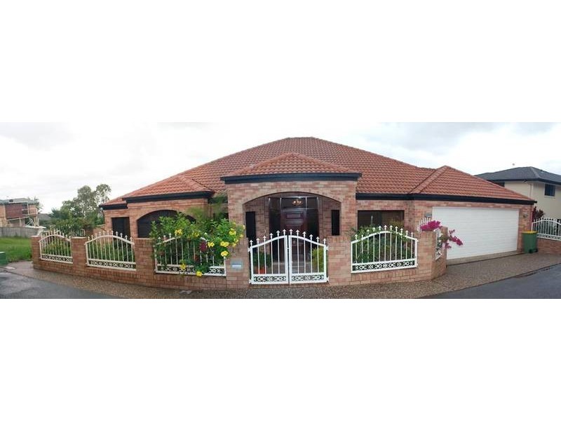 Highland Park QLD 4211