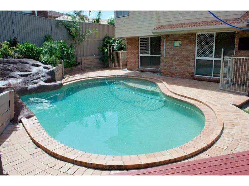 28 Kincaid Drive, Highland Park QLD 4211