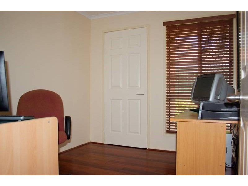6 Matheson Court, Carrara QLD 4211