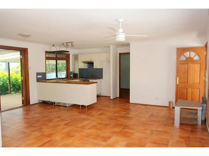 11 Kahlua Court, Highland Park QLD 4211