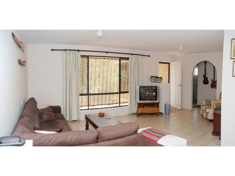 38 Merloo Drive, Nerang QLD 4211