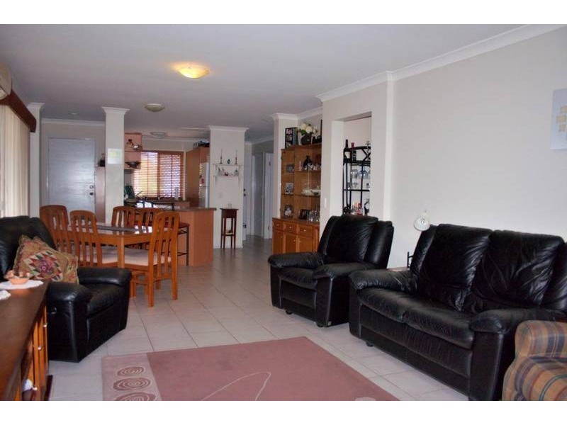 2/14 Rimu Place, Nerang QLD 4211