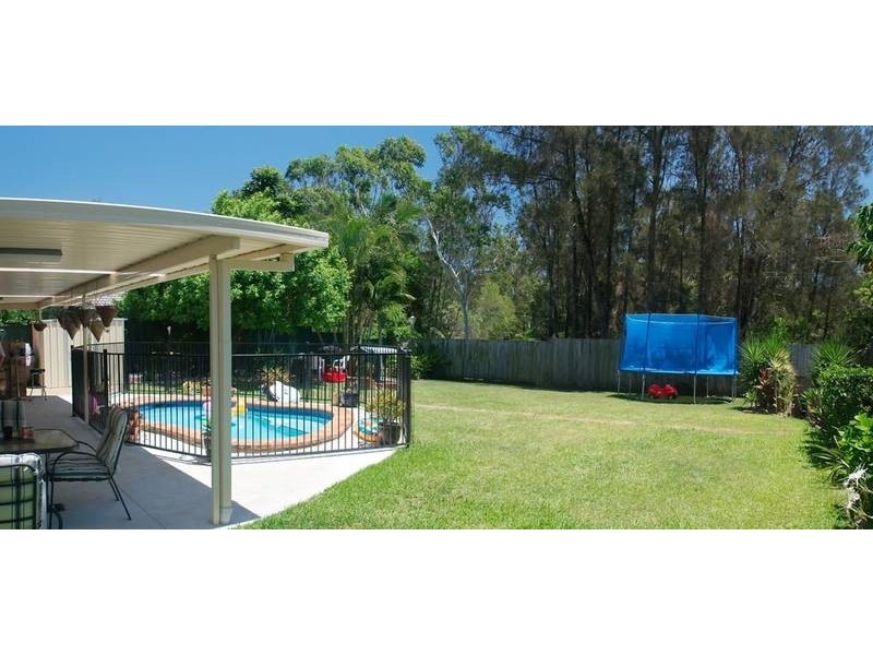 4 Riverlea Waters Drive, Nerang QLD 4211