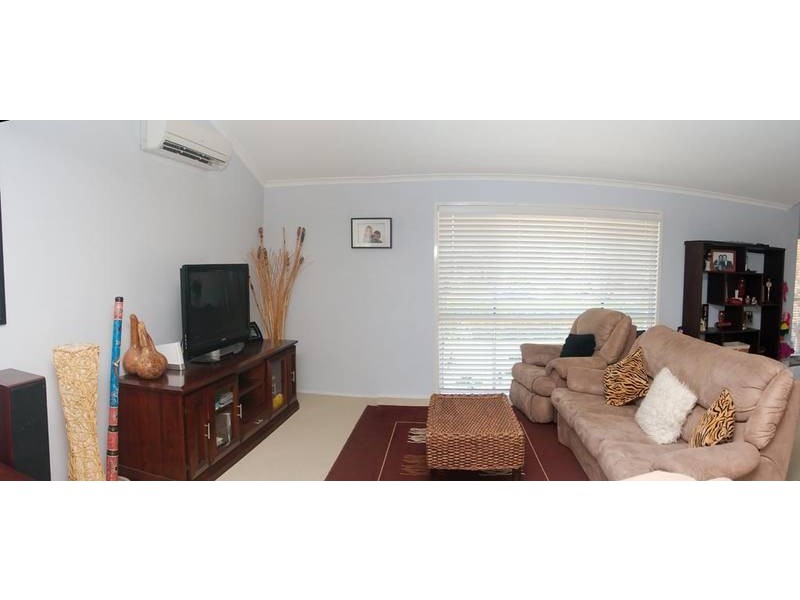 4 Riverlea Waters Drive, Nerang QLD 4211