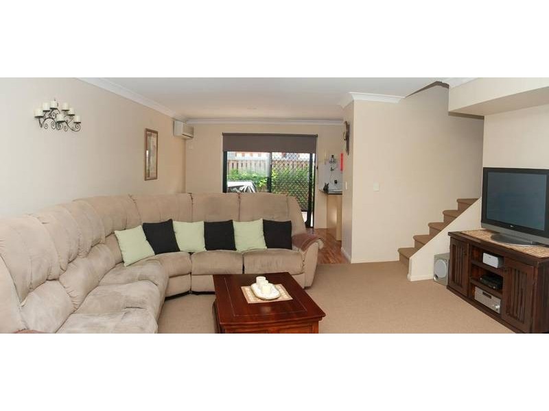 5/64 Gilston Road, Nerang QLD 4211