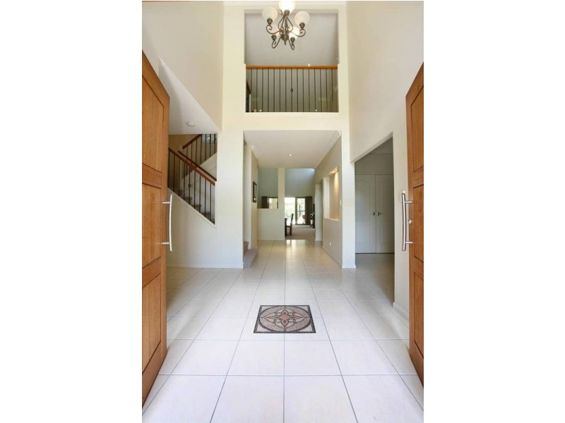 1 Conway Court, Nerang QLD 4211