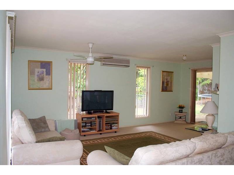 6 Marlene Court, Highland Park QLD 4211