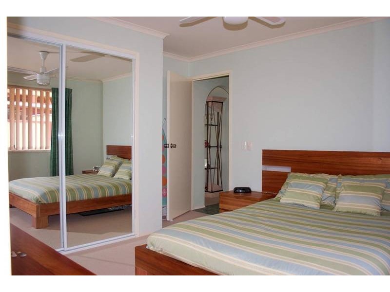 6 Marlene Court, Highland Park QLD 4211