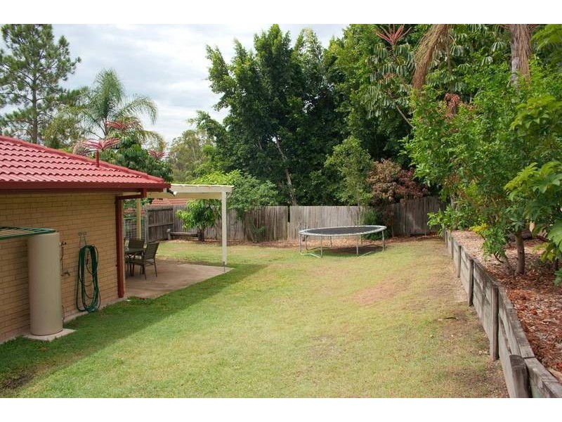 6 Marlene Court, Highland Park QLD 4211