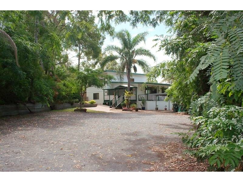 Gaven QLD 4211