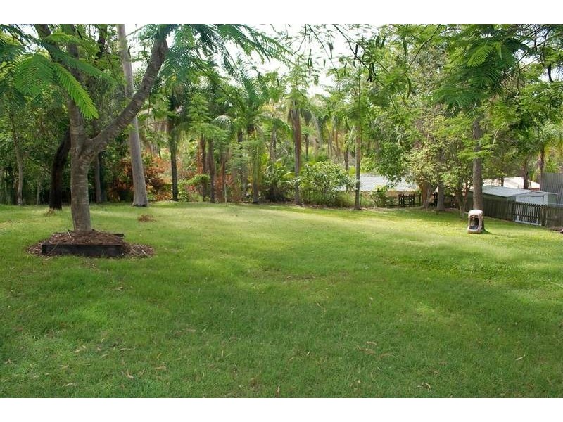 Gaven QLD 4211