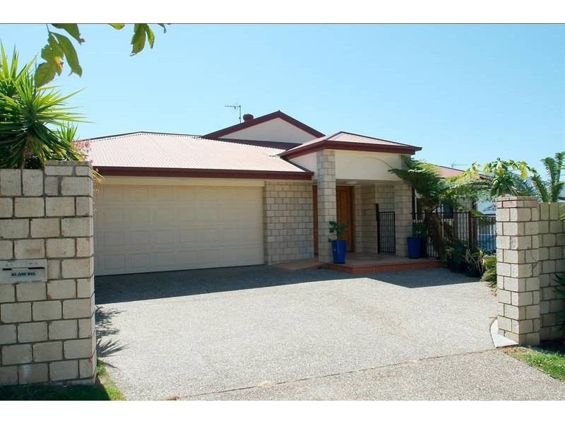 Highland Park QLD 4211