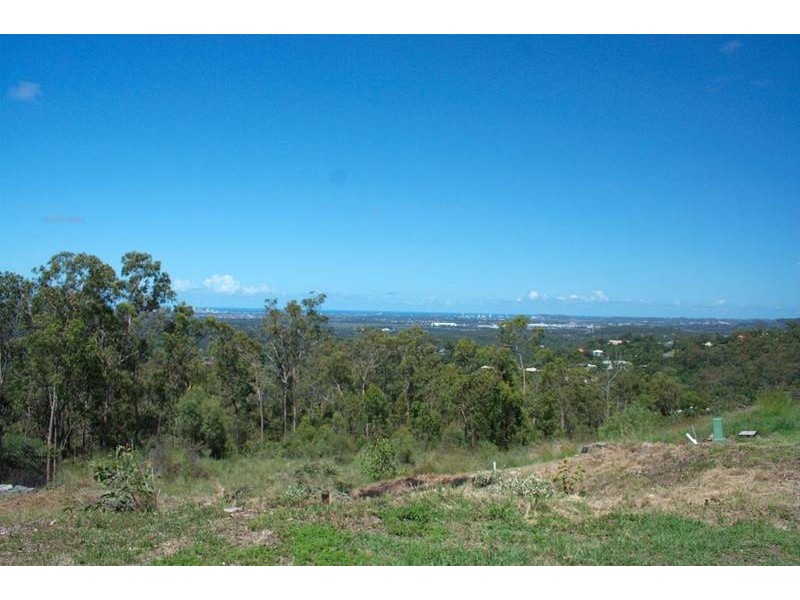 37 Coralcoast Drive, Tallai QLD 4213