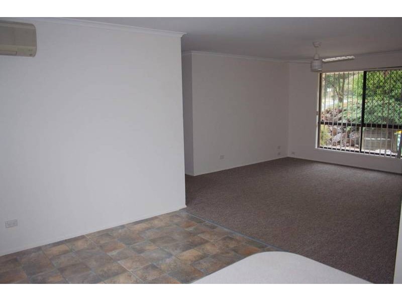1/39 Alexander Drive, Highland Park QLD 4211