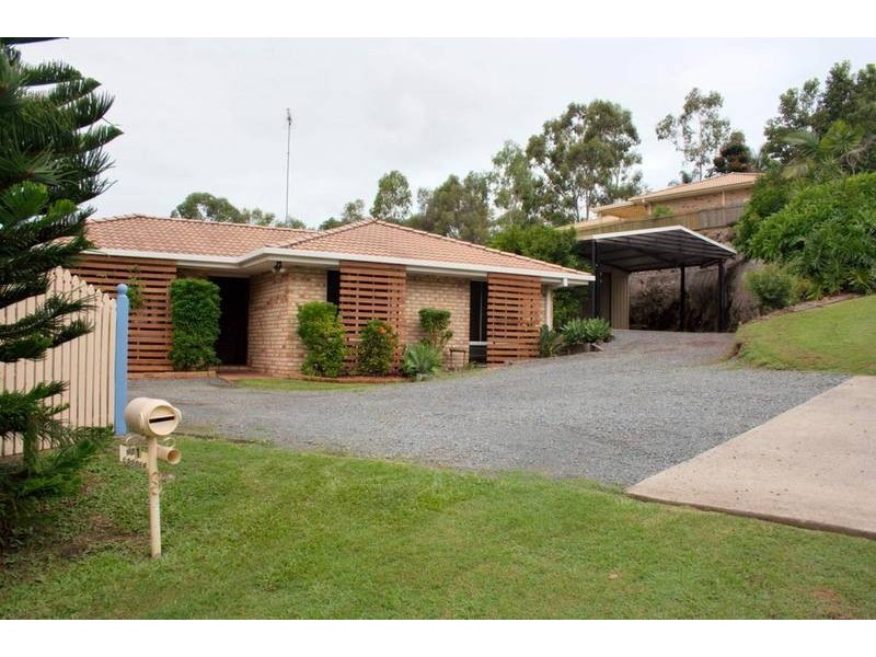 1 Lauder Court, Highland Park QLD 4211