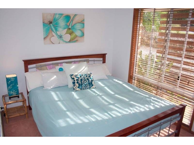 1 Lauder Court, Highland Park QLD 4211