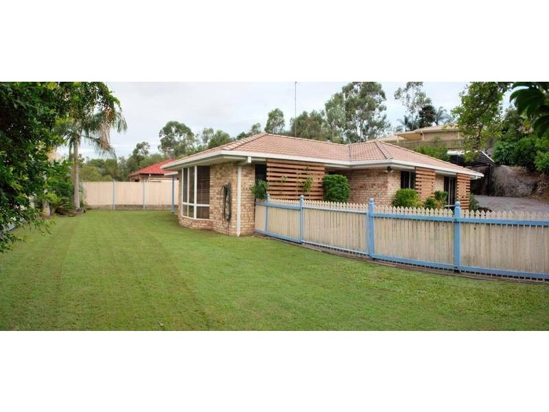 1 Lauder Court, Highland Park QLD 4211
