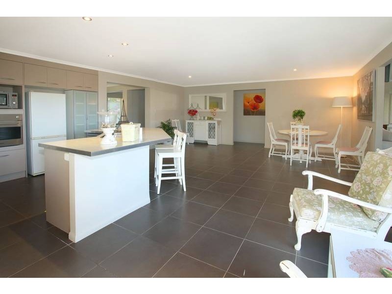 17 Moondani Drive, Nerang QLD 4211