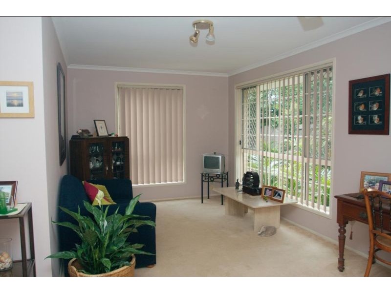 10 Oakdale Avenue, Nerang QLD 4211