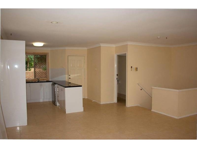 6/8 Kilpatrick Court, Highland Park QLD 4211
