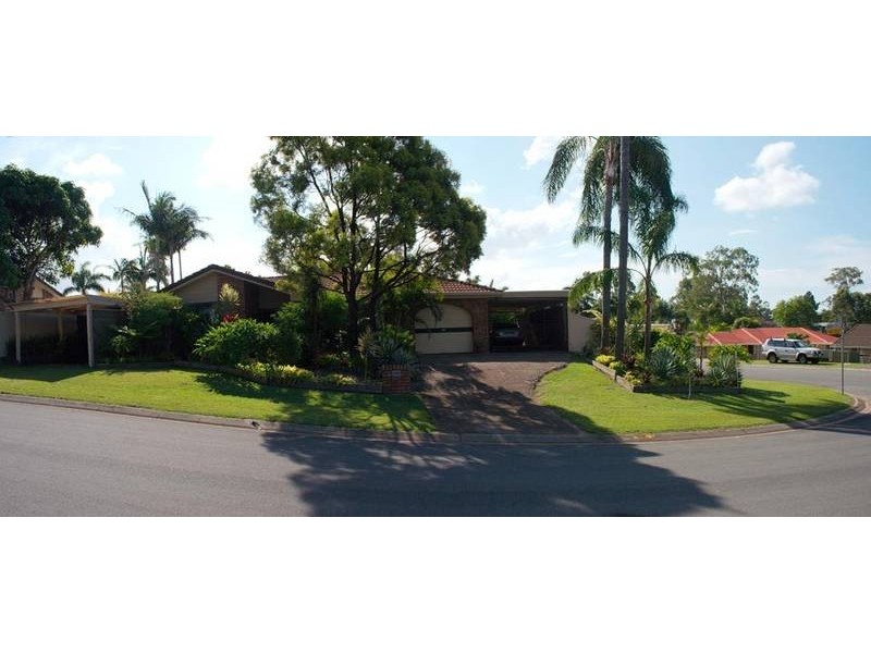 1 Burcott Court, Carrara QLD 4211