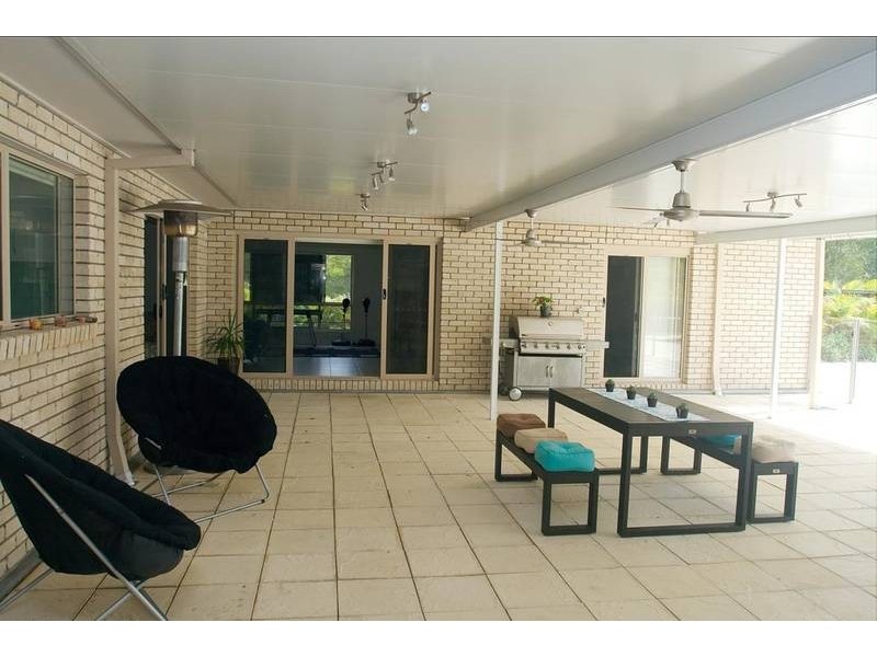 1 Willandra Court, Maudsland QLD 4210