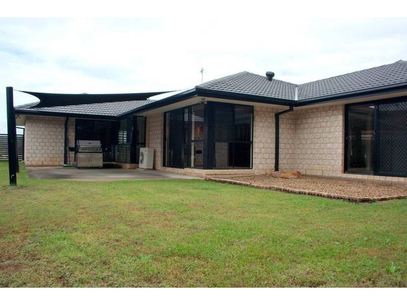 15 Old Kent Road, Upper Coomera QLD 4209