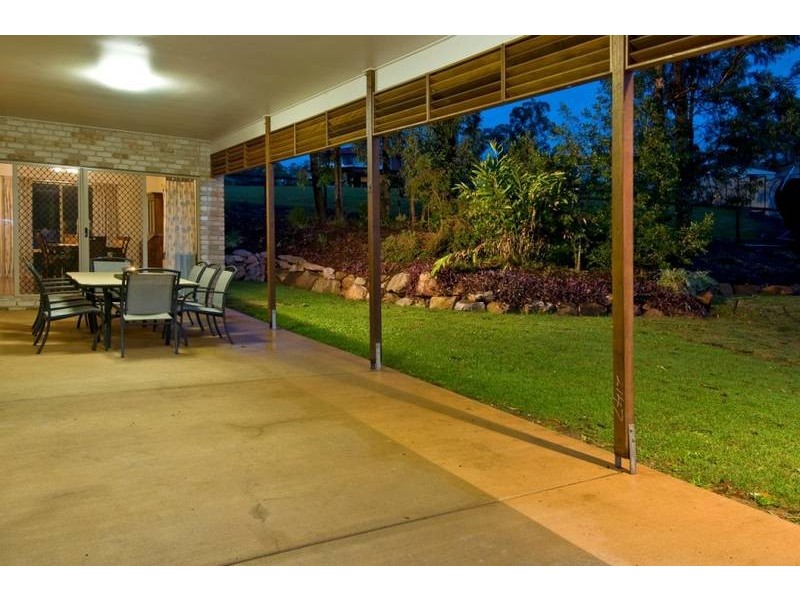 13 Barlee Place, Maudsland QLD 4210