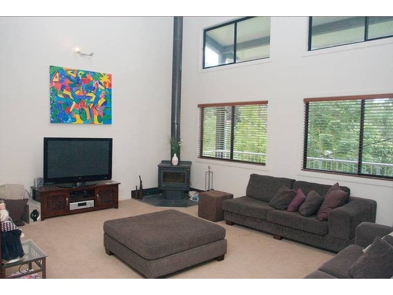 182 Freemans Road, Lower Beechmont QLD 4211