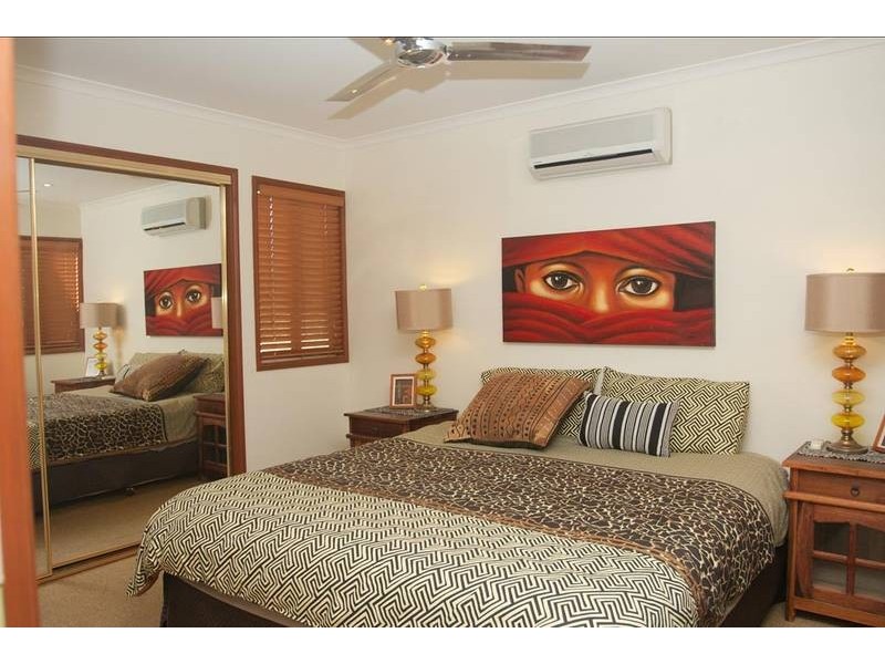 4 Pict Court, Nerang QLD 4211