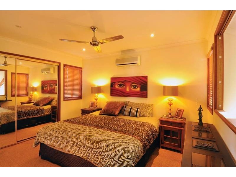 4 Pict Court, Nerang QLD 4211