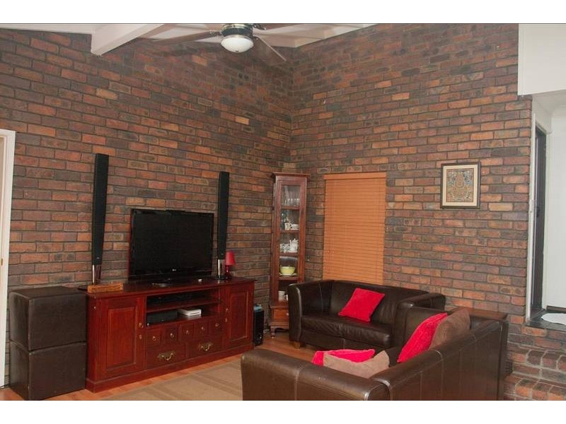 31 Colrene Drive, Nerang QLD 4211