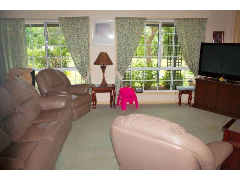 8 Banyula Drive, Gaven QLD 4211