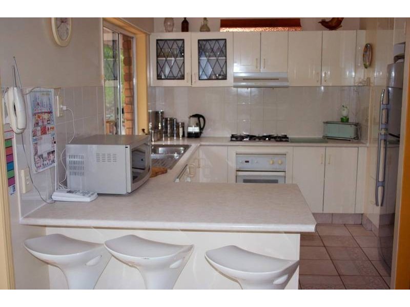 8 Banyula Drive, Gaven QLD 4211