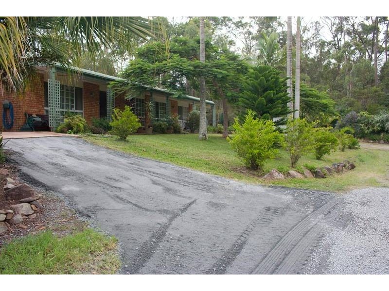 8 Banyula Drive, Gaven QLD 4211