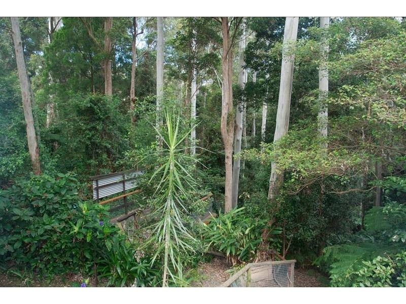 90 North Road, Lower Beechmont QLD 4211