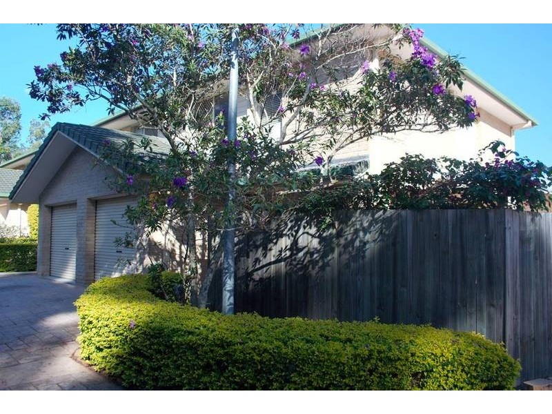 4/4 Bushmead Street, Nerang QLD 4211