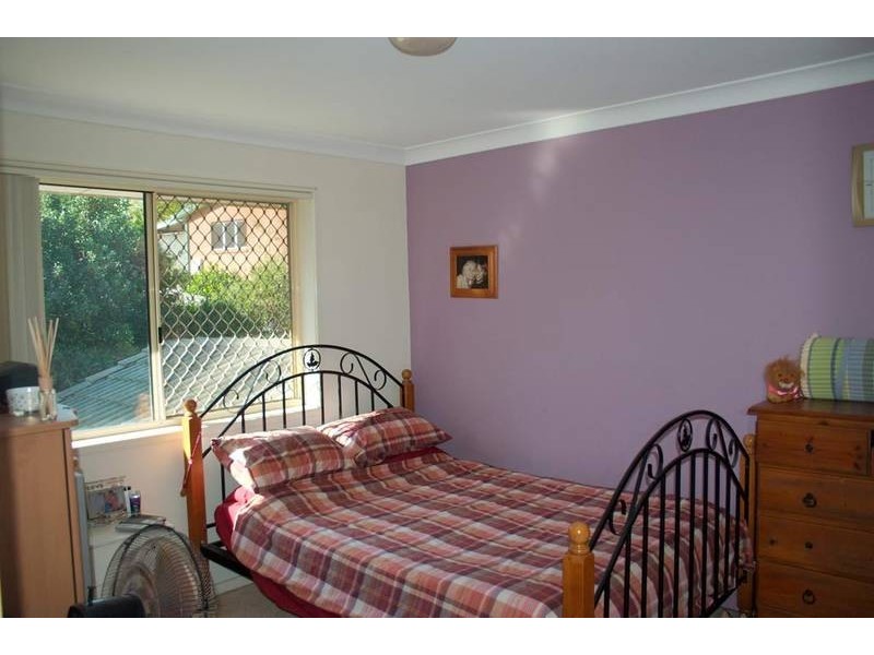 4/4 Bushmead Street, Nerang QLD 4211