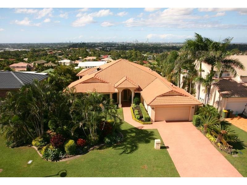 12 Bellavista Close, Highland Park QLD 4211