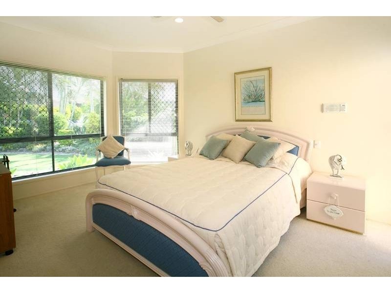 12 Bellavista Close, Highland Park QLD 4211