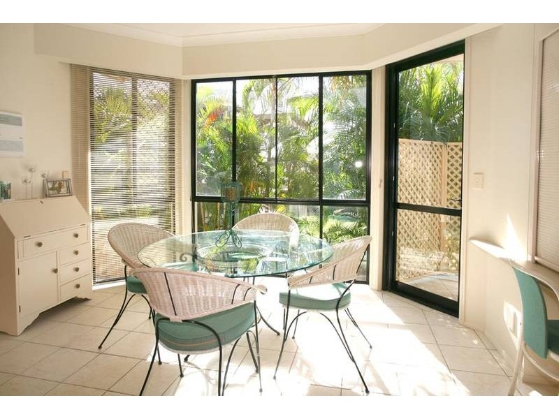 12 Bellavista Close, Highland Park QLD 4211