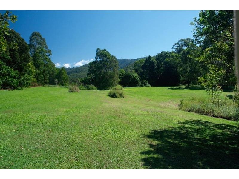 28 Glen Circuit, Clagiraba QLD 4211