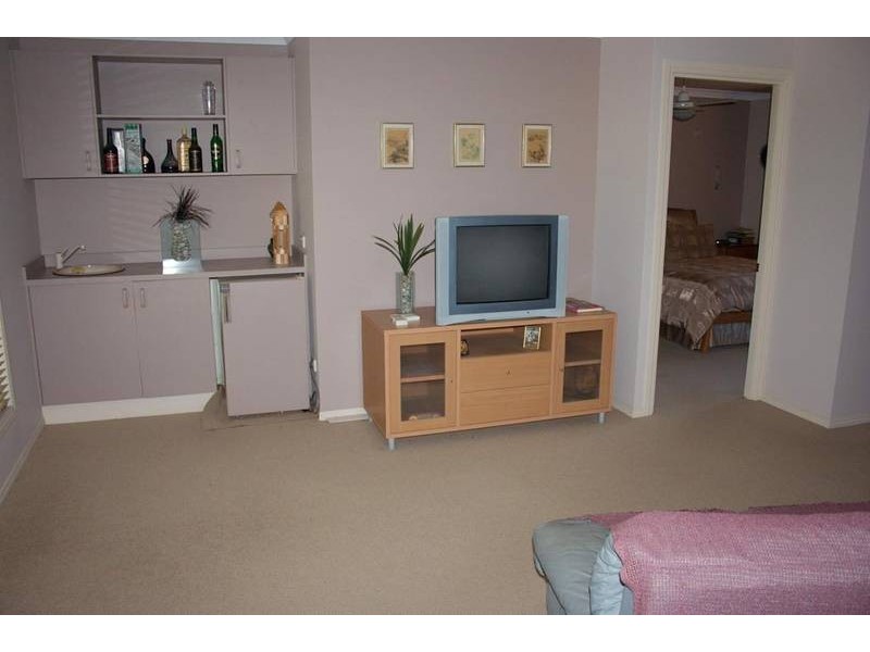 28 Glen Circuit, Clagiraba QLD 4211