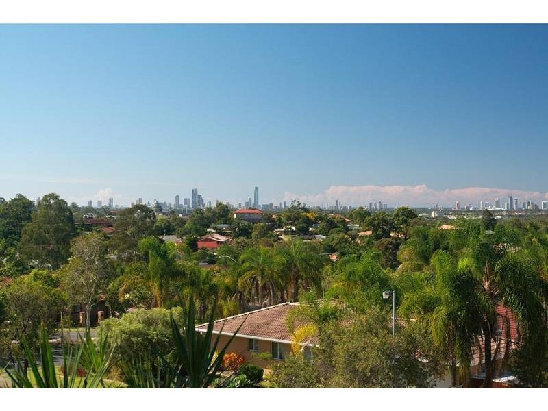 14/1 Kilpatrick Court, Highland Park QLD 4211