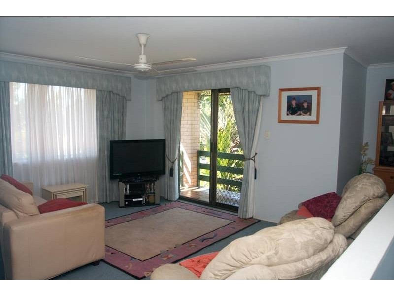 54 Merloo Drive, Nerang QLD 4211