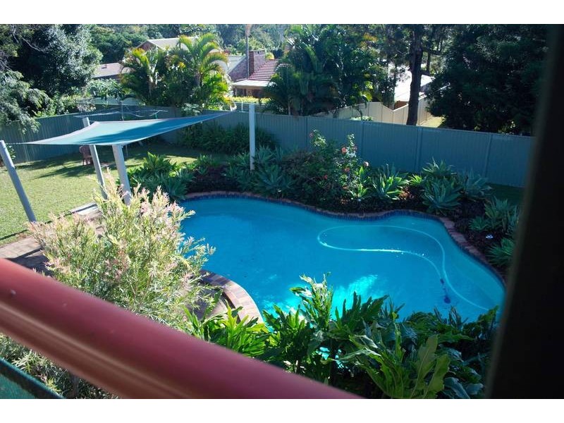 54 Merloo Drive, Nerang QLD 4211